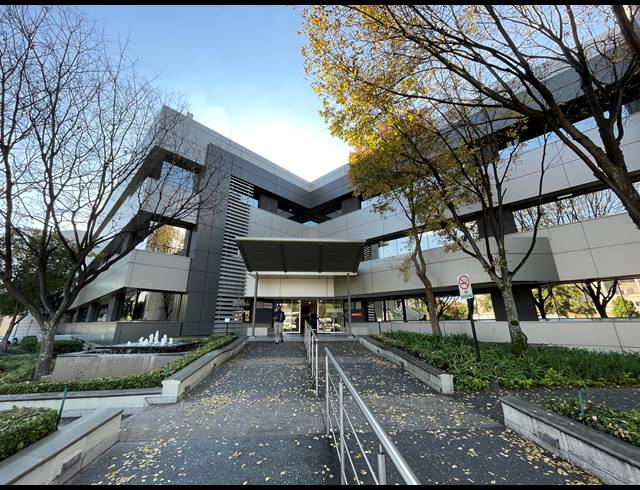 300.65M² OFFICE TO LET IN RIVONIA